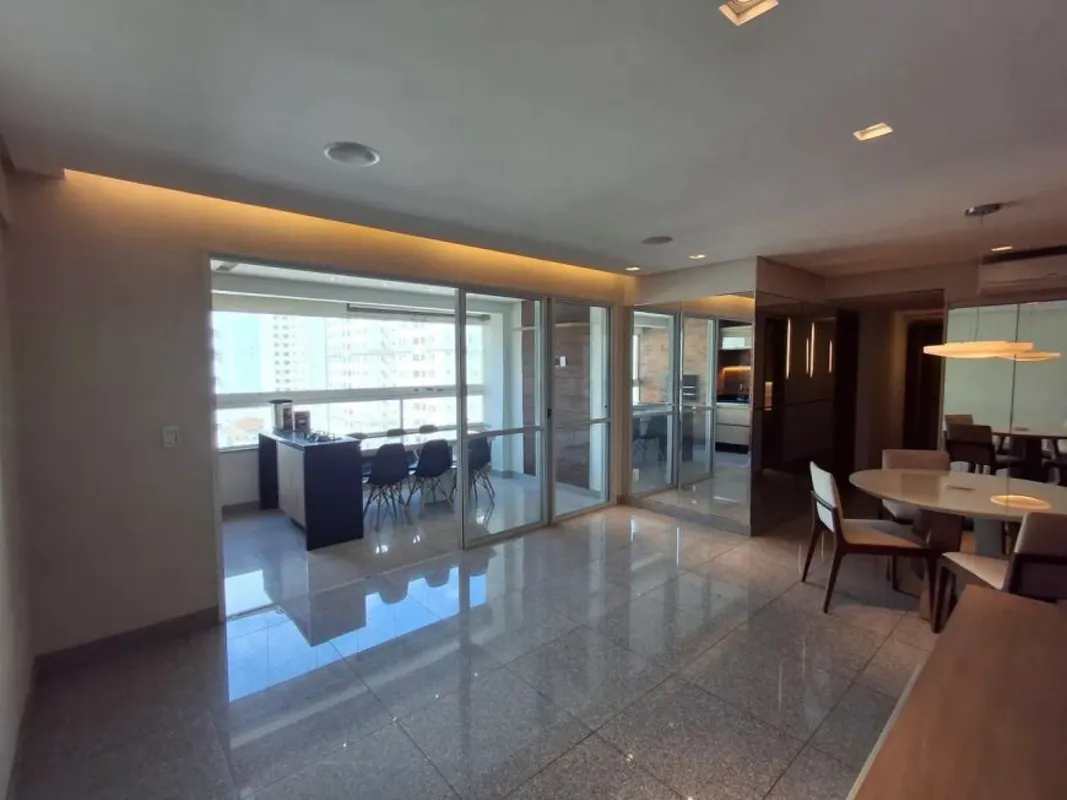 Alugo ou Vendo apartamento no de 3 Suítes completo em mobília e armários planeja...