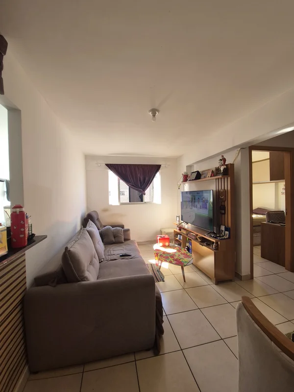 Descubra um apartamento completo no coração do Setor Industrial de Taguatinga, n...