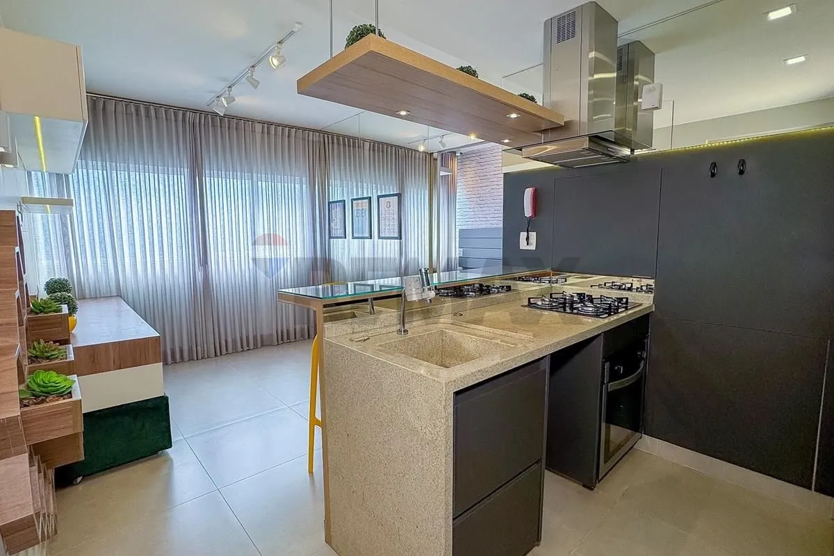 EXCLUSIVO APARTAMENTO TOTALMENTE REFORMADO MOBILIADO E DECORADO AO LADO DO METRÔ...