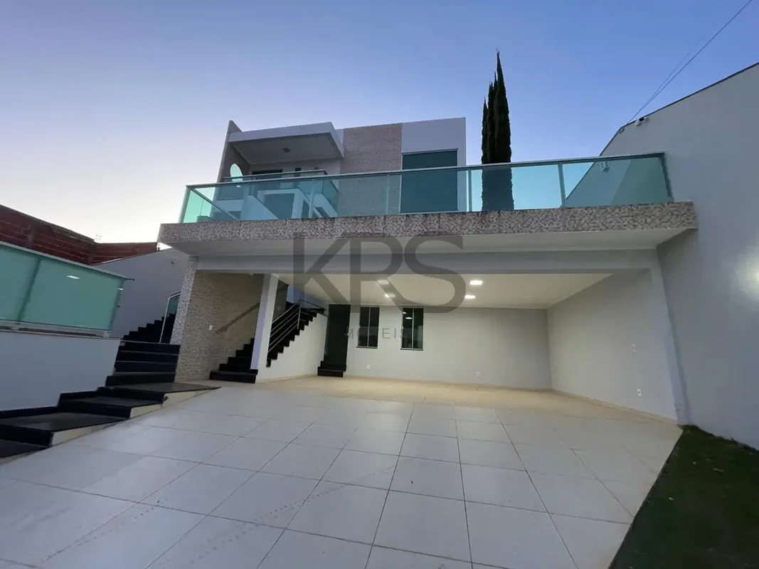 Casa Sobrado a Venda Pronta para Morar | Reformada | Aceita Financiamento | Acei...