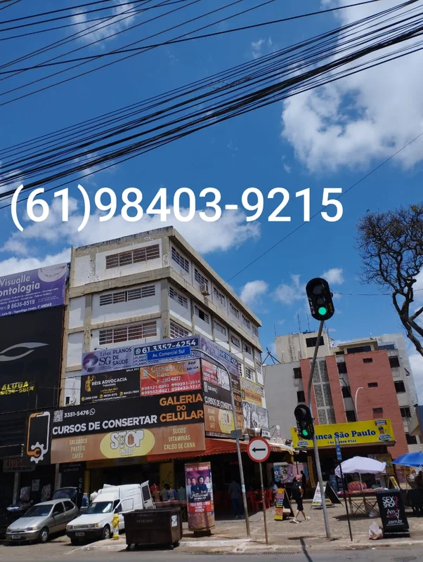 C.12 Taguatinga Centro, vendo sala comercial com 23,70 m2, vista livre, elevador...
