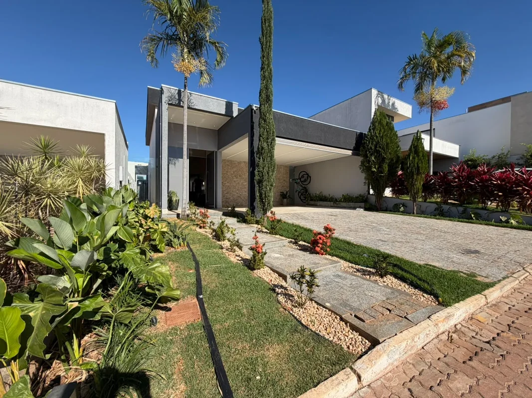  UMA DAS CASAS MAIS TECNOLÓGICAS À VENDA EM ARNIQUEIRALuxo, tecnologia e sofisti...