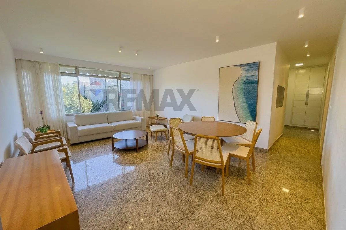 Lindo apartamento no 6º andar, com 119m², vista livre e ventilação cruzada (vaza...