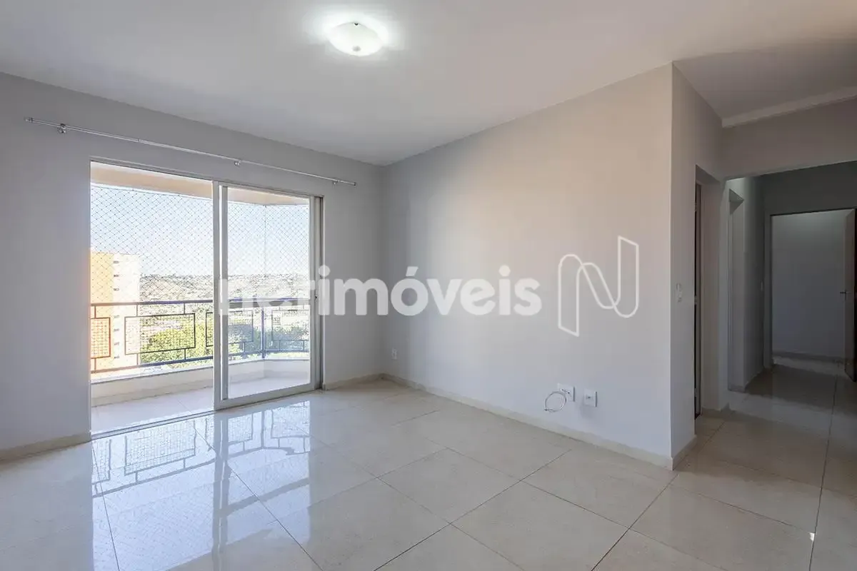 APARTAMENTO - 2 QUARTOS - QUADRA 203 - RESIDENCIAL RAVEL - ÁGUAS CLARAS Um amplo...