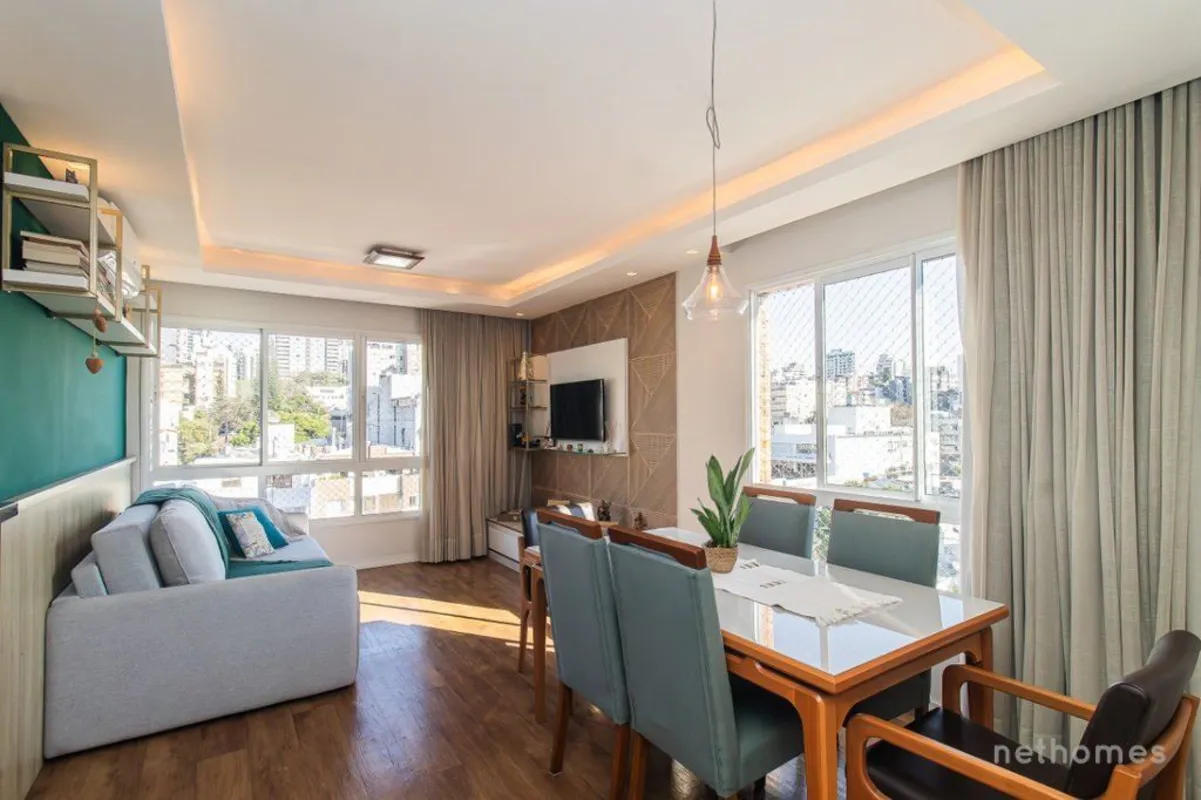 Apartamento semimobiliado com 75 m² de área privativa, 2 dormitórios, sendo 1 su...