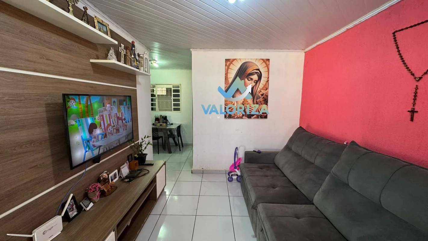 Casa de Esquina à Venda em Ceilândia Norte QNO 19(Duas residências no lote com a...