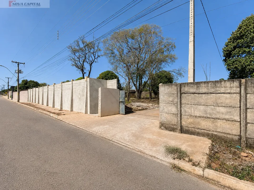 EXCELENTE LOTE EM CONDOMÍNIO FECHADO!!ACESSO EXTERNO POR RUA ASFALTADA ATÉ A POR...