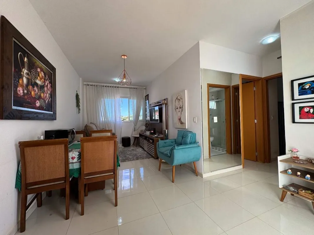 Excelente apartamento a venda quadra 6 de Sobradinho;Prédio moderno, com elevado...