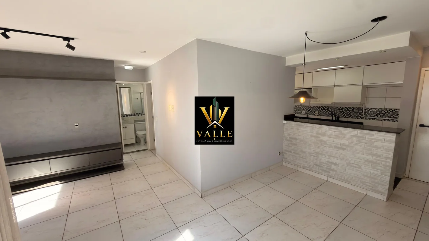 Valle Imóveis Apresenta* Excelente Apartamento em ótima localização em Águas Cla...