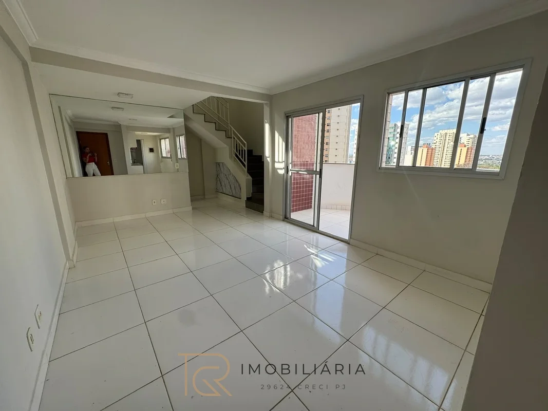 TRG imobiliária vende:Excelente apartamento duplex à venda no Residencial Verdes...