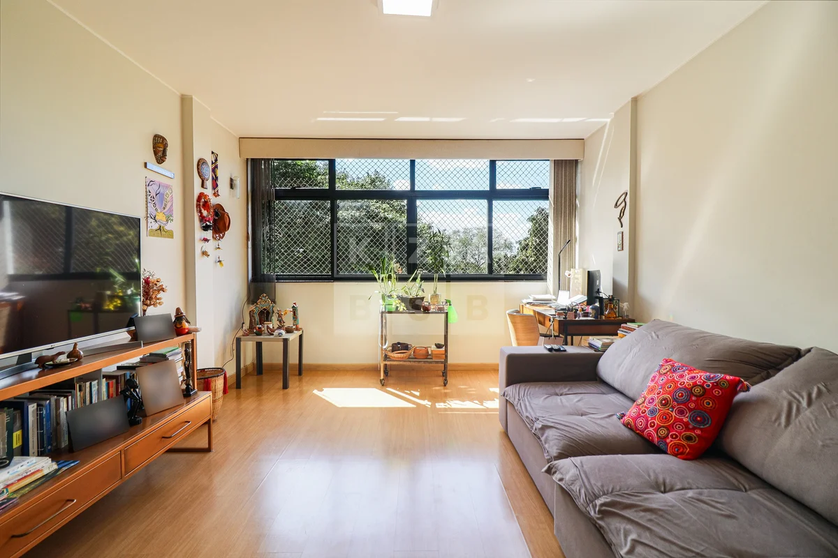 Um apartamento de 125 m², vazado, nascente, em andar alto e com vista livre — da...