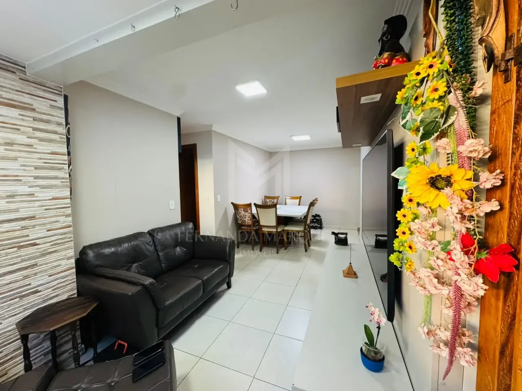 Fernanda Marques vende lindo apartamento reformado e pronto para morar em Águas ...