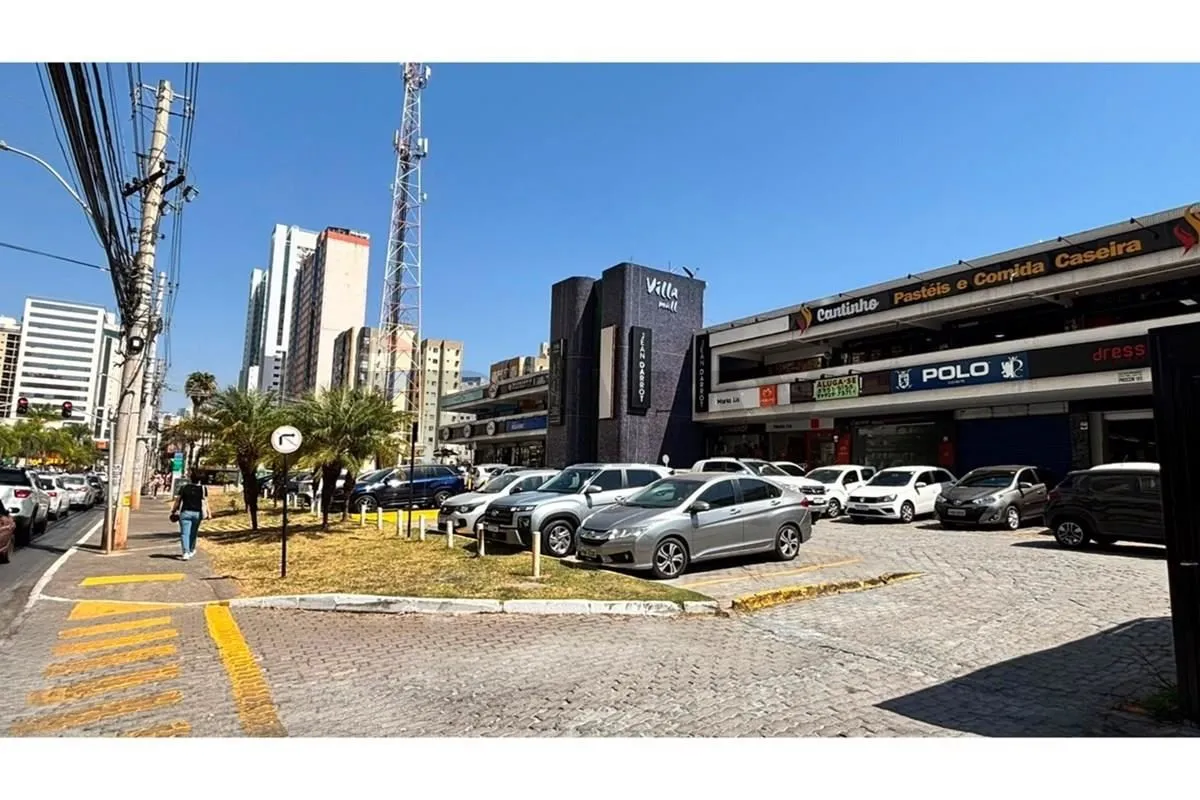 Oportunidade em Águas Claras - Loja de Frente Para a Avenida CastanheirasProcura...