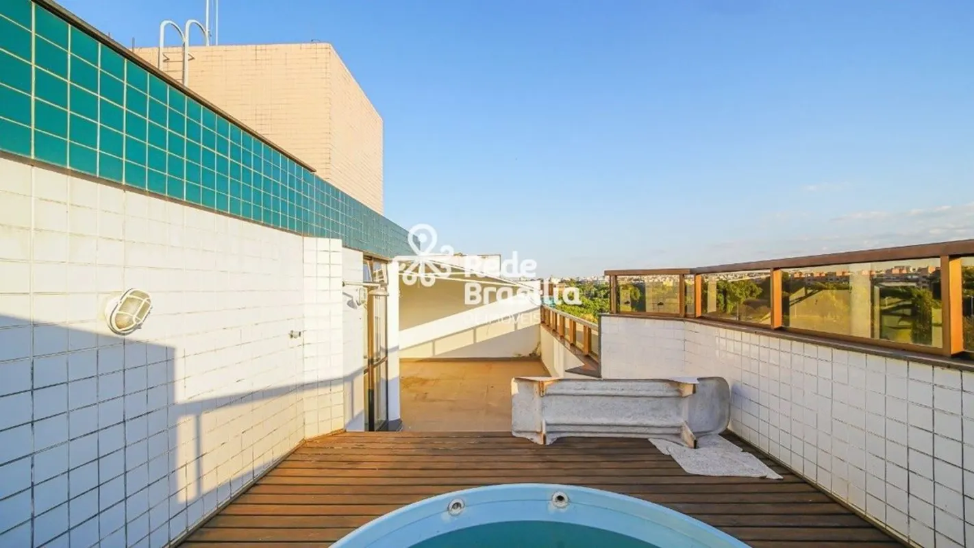 SQN 213, Asa Norte, Brasília/DFCobertura duplex exclusiva, com vista livre, exce...