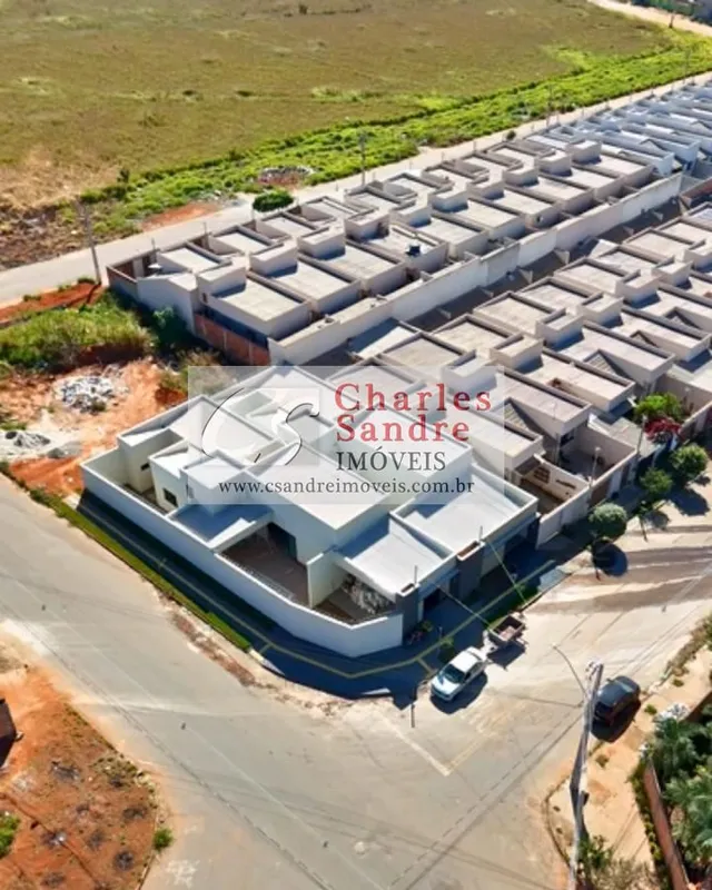 Casa Residencial Ravena - Senador Canedo Terreno: 205,25 m² Construção: 160,54 m...