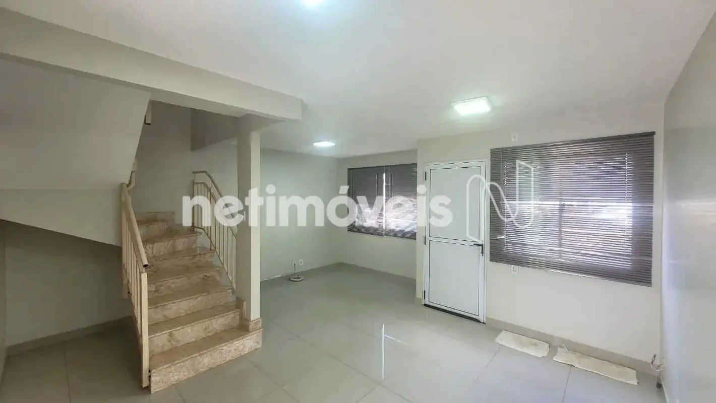 CASA AMPLA DE 3 QUARTOS COM SUÍTE – QC 11, RUA D – JARDIM MANGUEIRALDESCRIÇÃO DO...