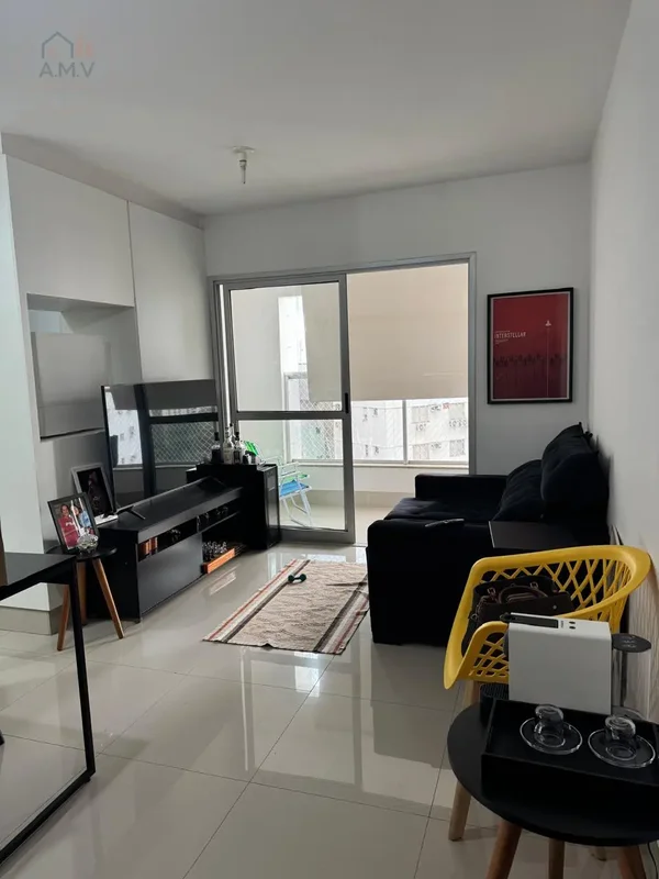 Descubra o conforto e praticidade de morar no confortável apartamento no bairro ...