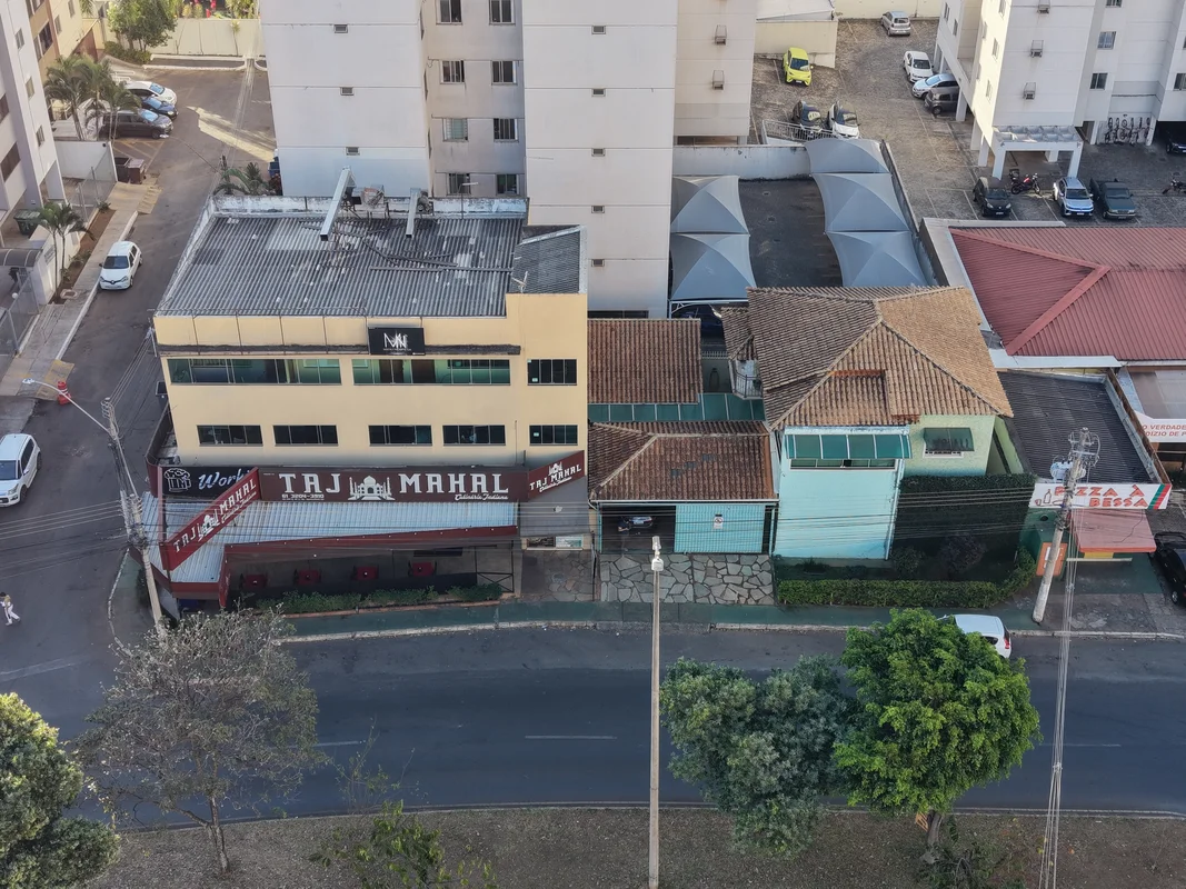 VENDE-SE — Imóvel Comercial e Residencial em Águas Claras/DFR$ 5.500.000,00Oport...