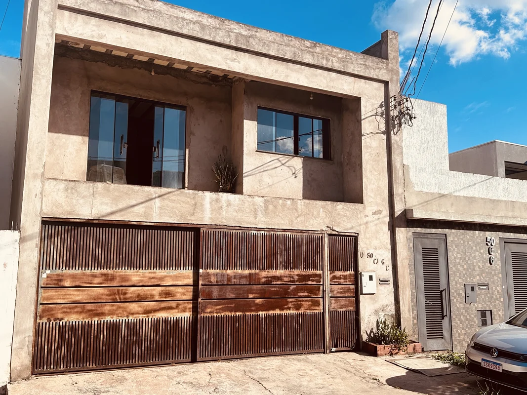 **Este imóvel é ideal para quem busca excelente localização, praticidade, confor...