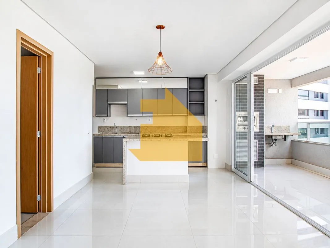 Excelente unidade de 139 m², em andar alto e posição nascente, com ambientes amp...