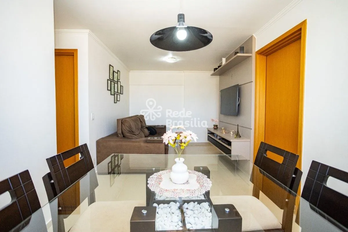 Apartamento de Andar Alto, Nascente e 2 Vagas SoltasSe você busca um apartamento...
