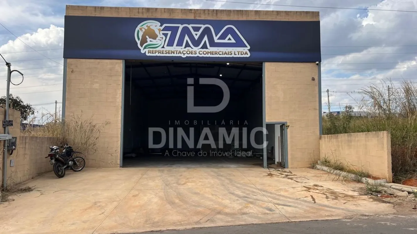 (ID 09)Galpão Comercial para Locação com 300 m² no Residencial Brasil Central em...