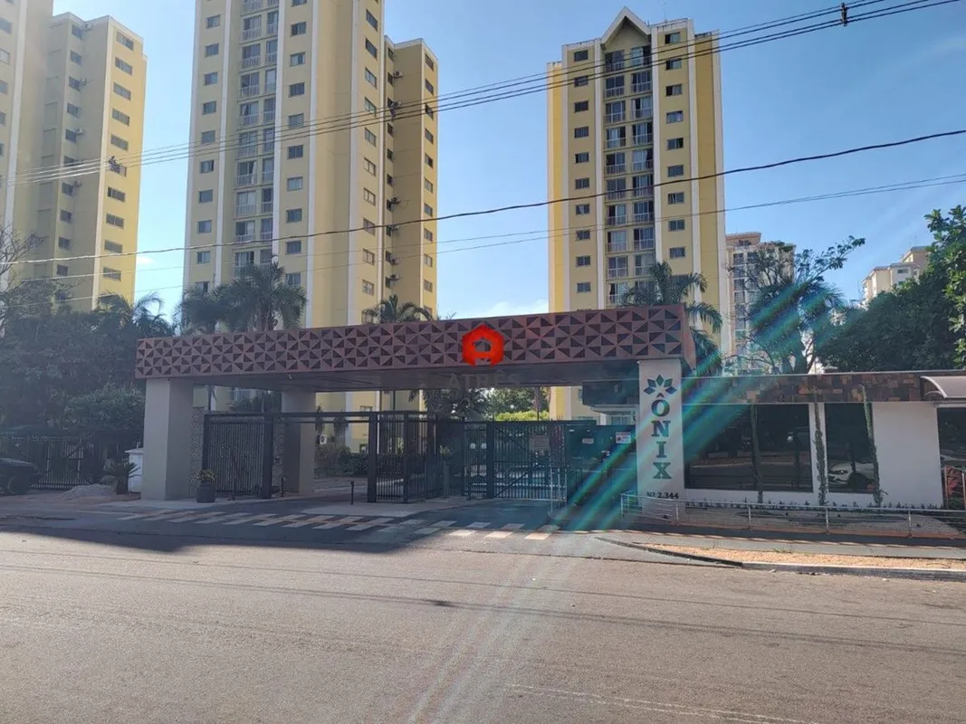 Excelente oportunidade de venda no Condomínio Ônix II, localizado no Residencial...