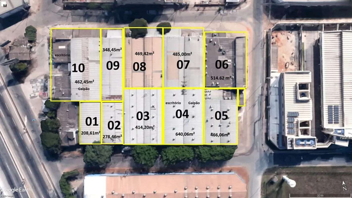 Galpão 10 com 462,45 m², ideal para sua empresa. Estrutura com vestiário amplo, ...