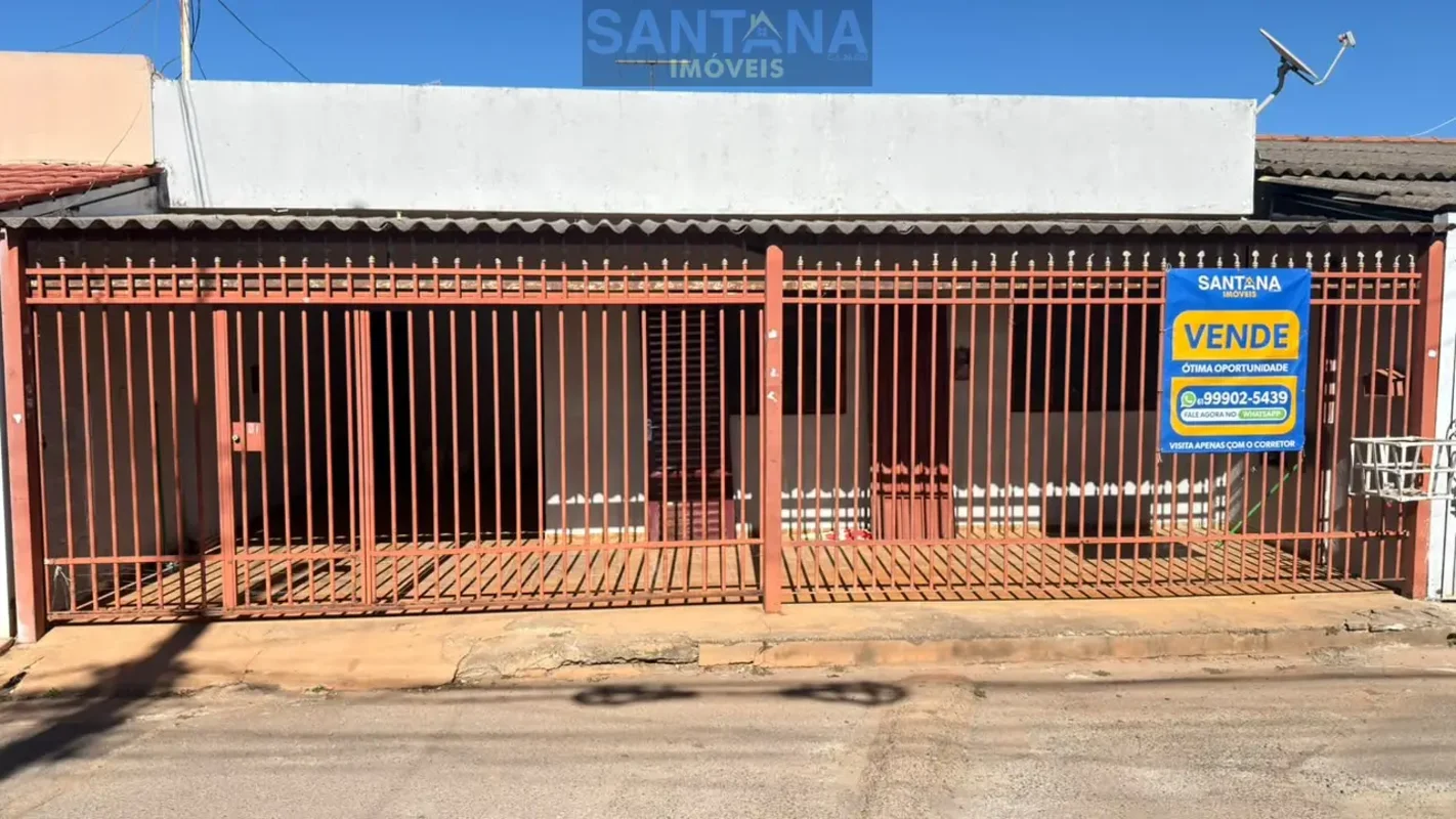 Descubra a casa perfeita no coração de Ceilândia Sul, com excelente localização ...