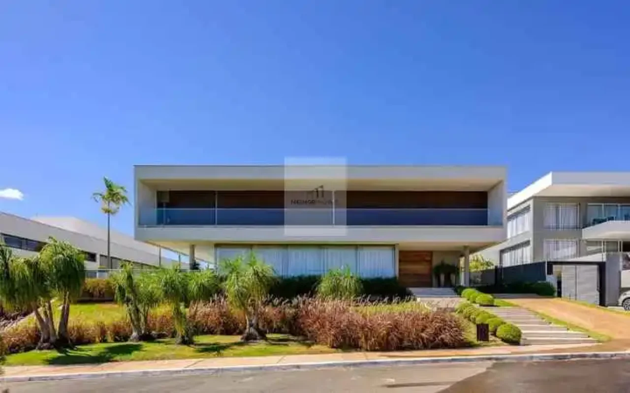 SMDB CONJUNTO 20 — LAGO SULArquitetura contemporânea, natureza e uma vista privi...