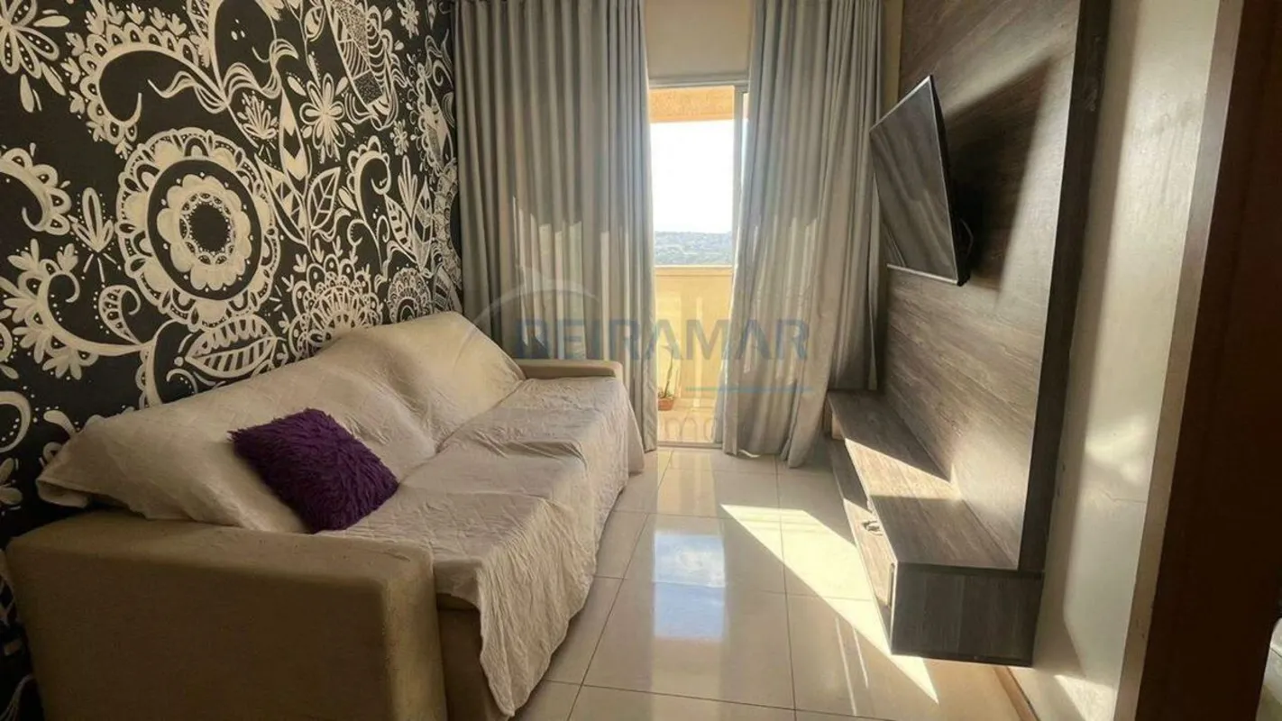 Mobiliado, nascente e andar alto: Imóvel de 63m² no 18º andar, com closet, varan...