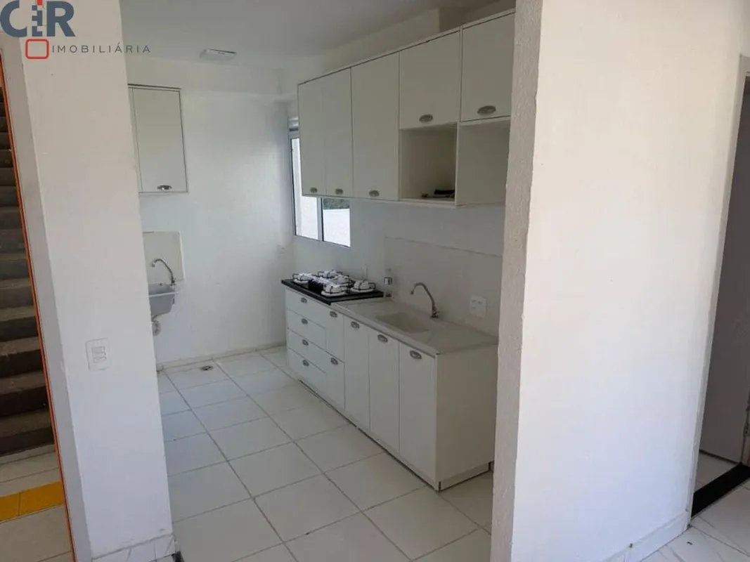APARTAMENTO SEM USO TODO NO PLÁSTICO | 2 QUARTOS | PRONTO PRA MORARApartamento e...