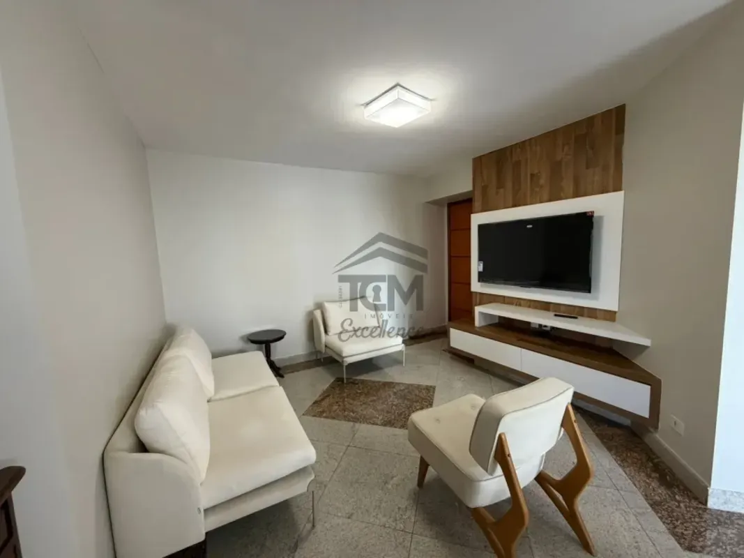 Special Place - MOBILIADOAndar alto (o predio possui 10 andares)113m de area pri...