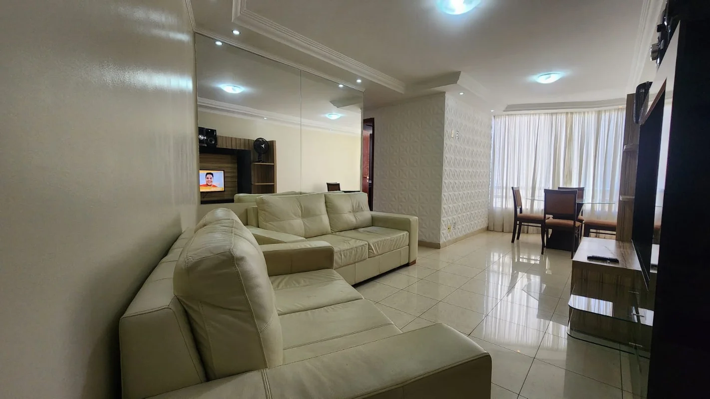 # Apartamento à Venda – CNB 06 | 72m²?? **Excelente apartamento de 72m² com ambi...
