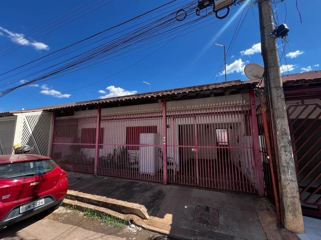 Casa na Laje a venda na QNP 52 quartosSala de estarSala de JantarBanheiro Social...