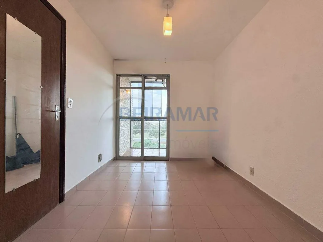 Características do imóvel:- 1 quarto- Sala- Cozinha- Área de serviço- Banheiro s...