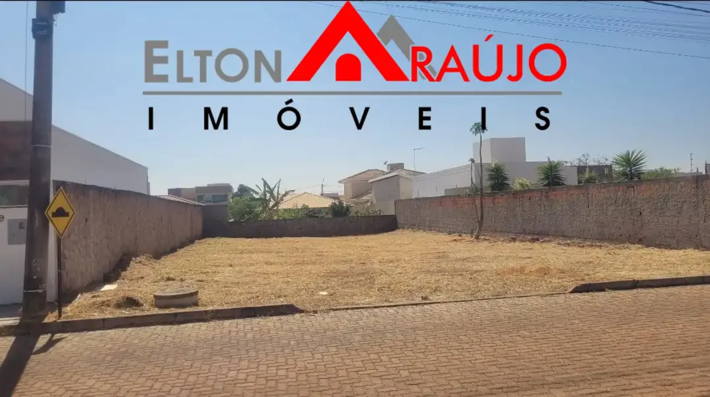 LOTE ESCRITURADO !Para quem busca espaço, segurança, qualidade de vida e excelen...