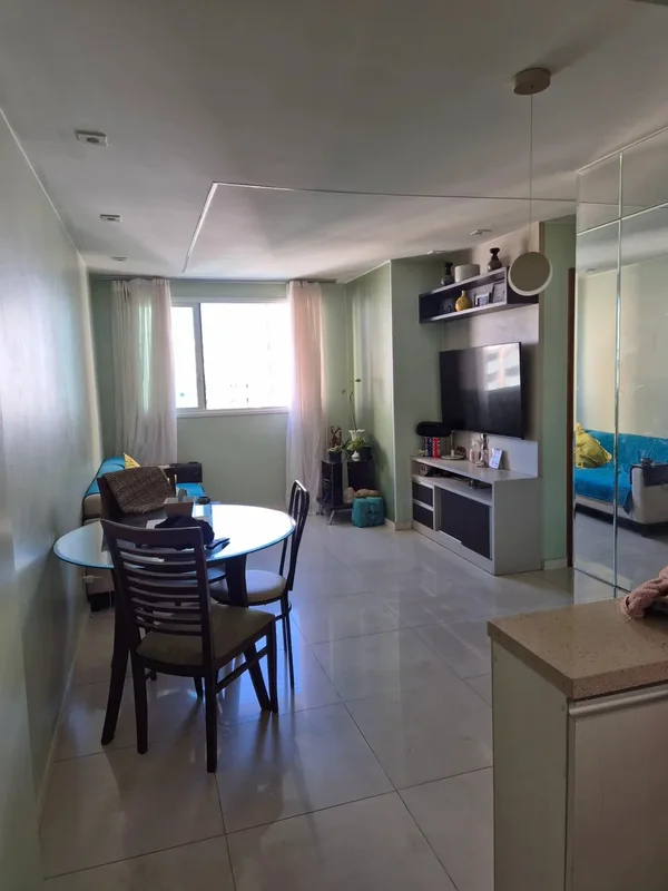 ESPECIFICAÇÕES DO IMÓVEL:O apartamento possui 55 m² de área útil, com dois quart...