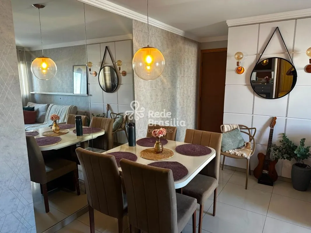 APARTAMENTO REFORMADO À VENDA - RUA 30 SULExcelente oportunidade para quem busca...