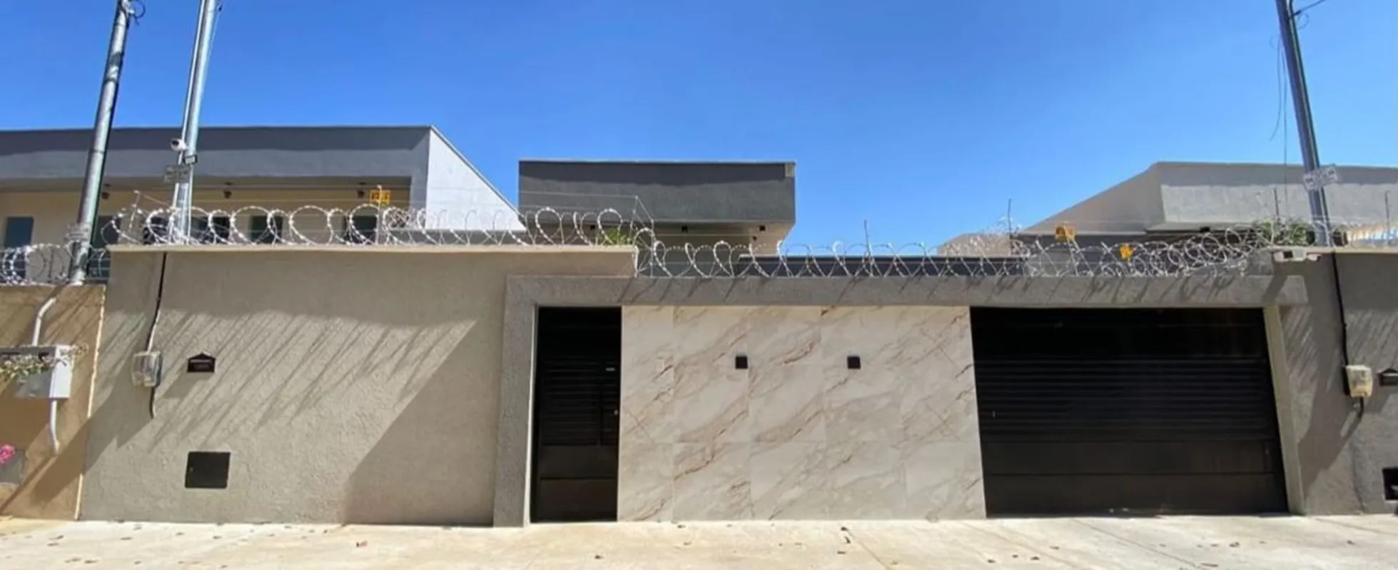 CASA À VENDA | JARDIM ITAIPUExcelente oportunidade para quem busca uma casa espa...