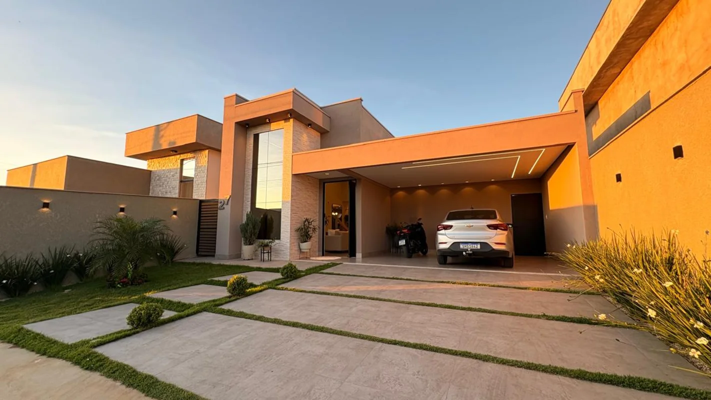 Ponte Alta Norte Gama DFRua Alameda dos IpêsUma casa moderna, com fachada impone...