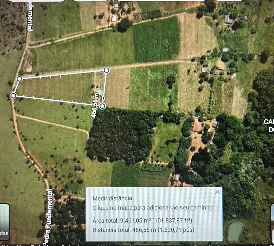 VENDO LINDA CHACARA COM 1 HECTARE PERTO DA ESCOLA PEDRA FUDAMENTALTODA CERCADA, ...