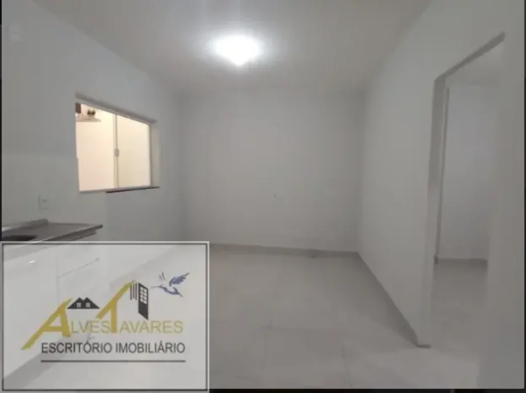 Aluga-se apt de 1 quarto em Taguatinga na QSD 55. Ao lado da estação de metro.ót...