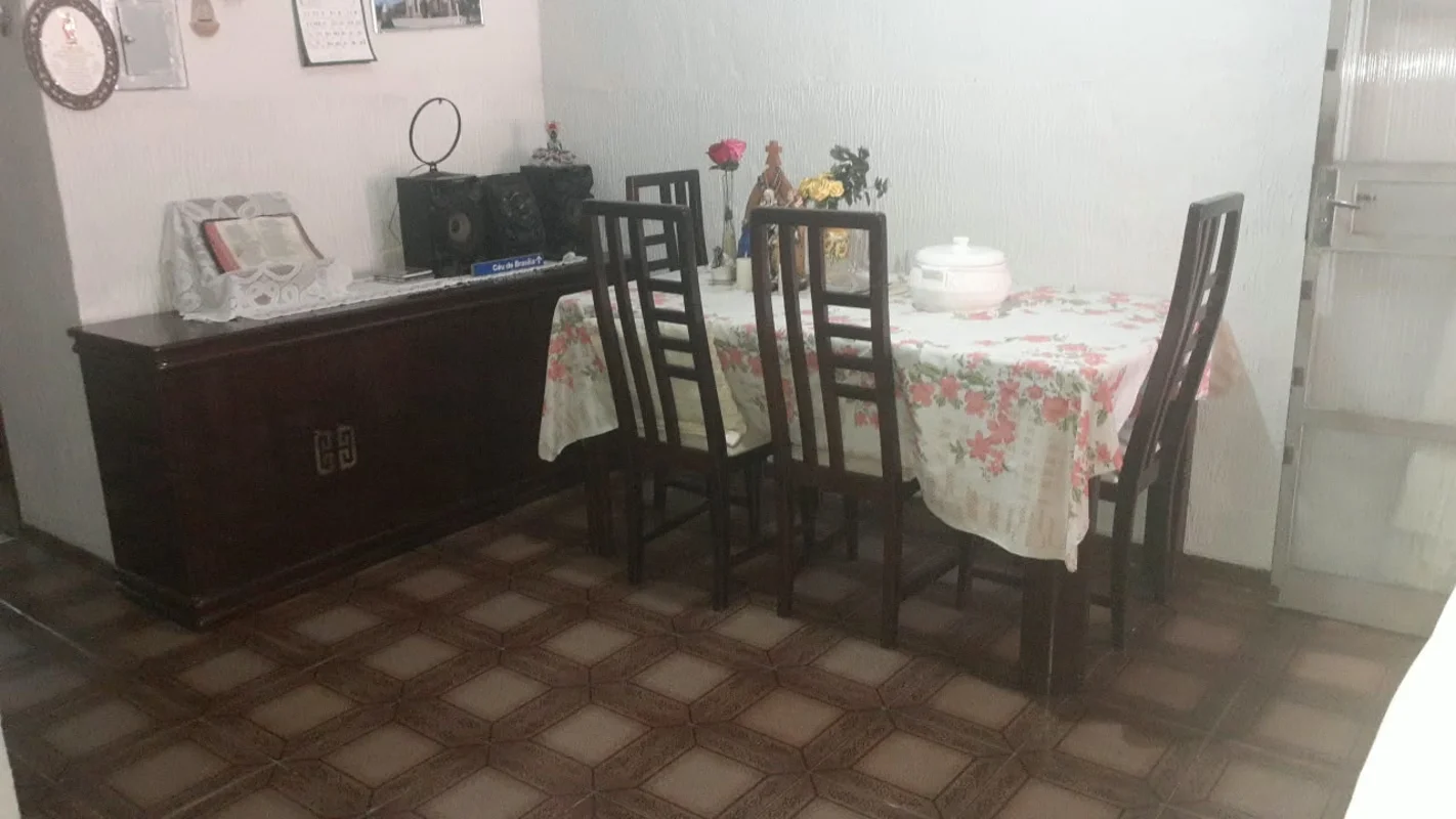 EXCELENTE LOCALIZAÇÃOSEGUNDA AVENIDAPRÓXIMO DE TUDOCASA NA LAJE3 QUARTOS1 SUITEB...