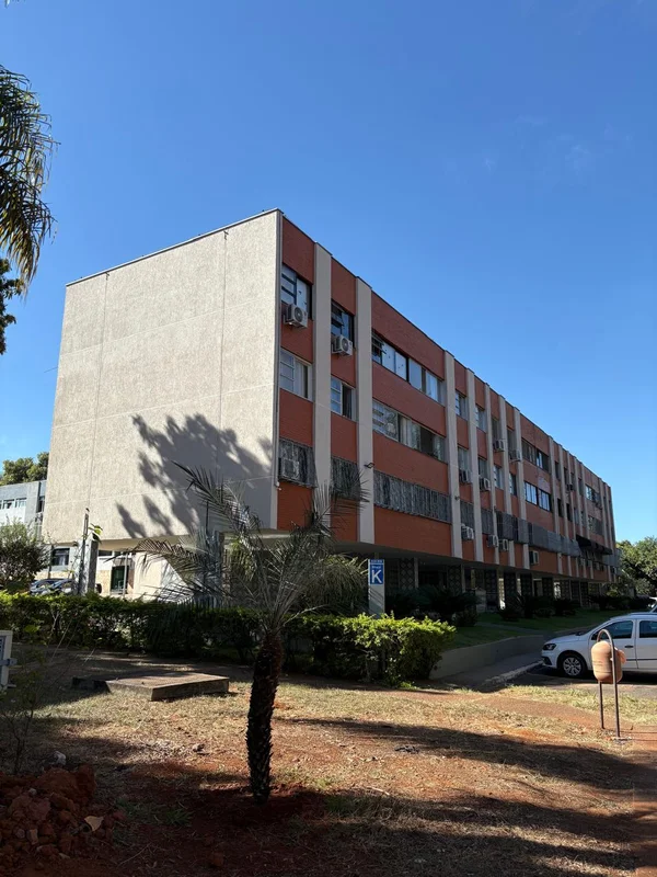 ÓTIMO APARTAMENTO À VENDA NA ASA SUL.Situado no 2° andar e com 82,55 m² de área ...