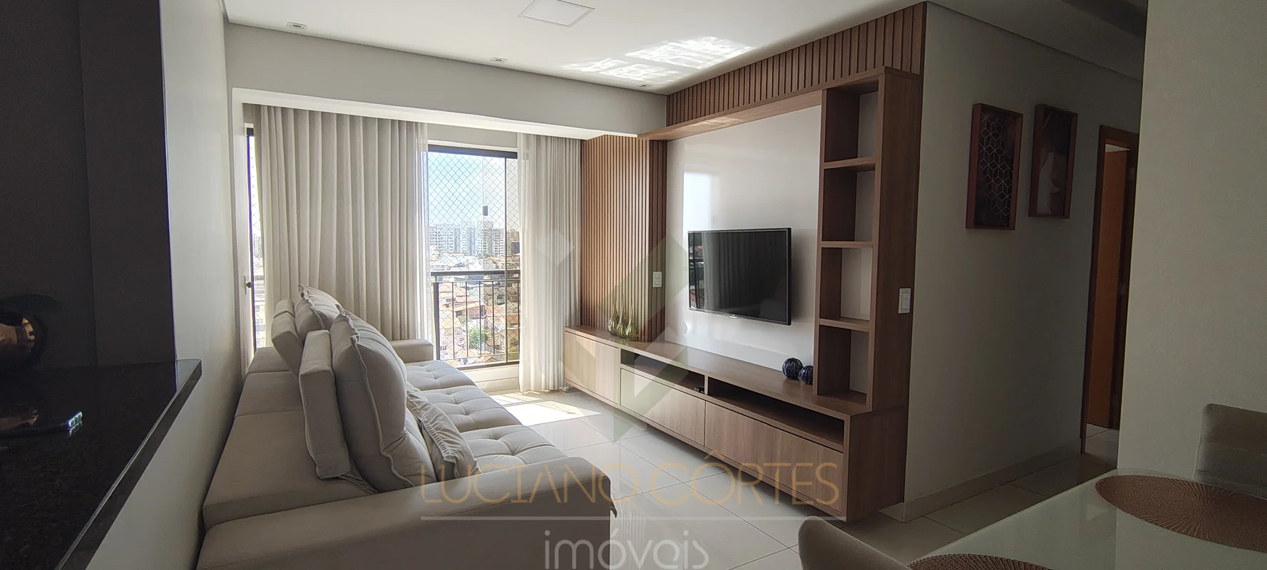 Conheça este apartamento nascente, no 11º andar do exclusivo SPORTS CLUB, locali...