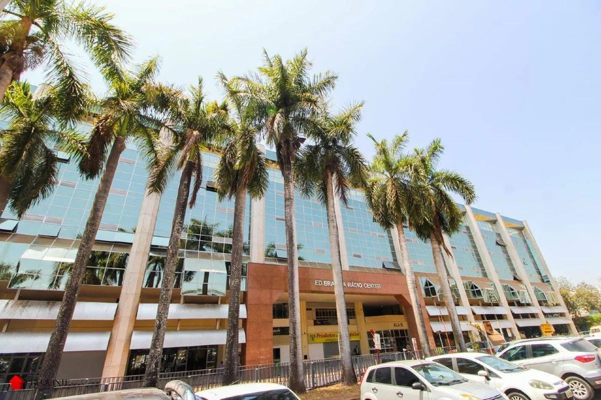 Oportunidade! Ótima loja comercial térrea, ótima para cafés, lanchonetes e resta...