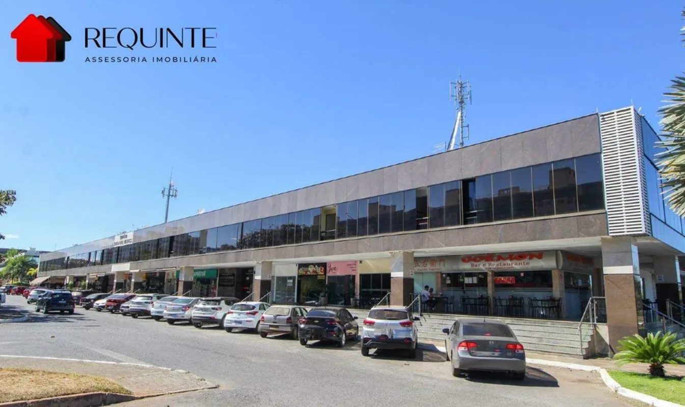 Oportunidade! Excelente Kitinete residencial ou sala comercial. Quadra com excel...