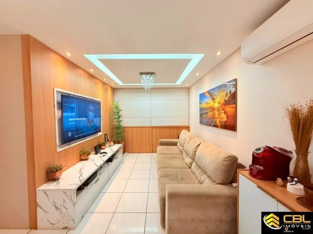 CBL IMÓVEIS VENDE: Este apartamento totalmente reformado conta com 3 quartos amp...