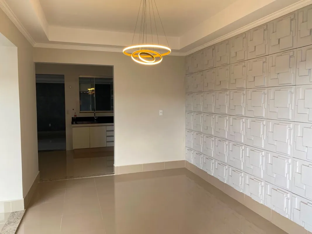 CASA À VENDA | PARQUE ANHANGUERASe você procura uma casa completa, essa pode ser...